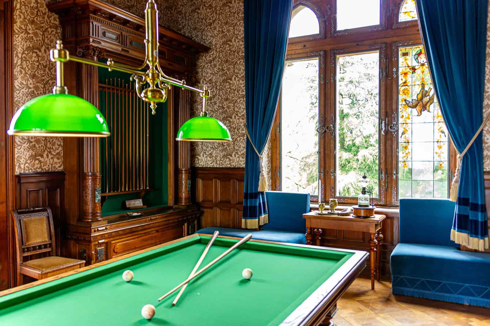 A green glass billiard light shade